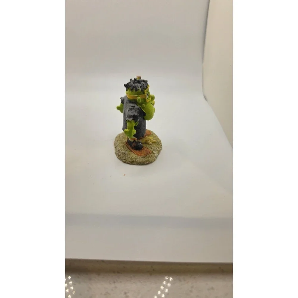 Aquarium Figure Lot Scuba Santa Frankenstein Castle Diver Helmet Duck